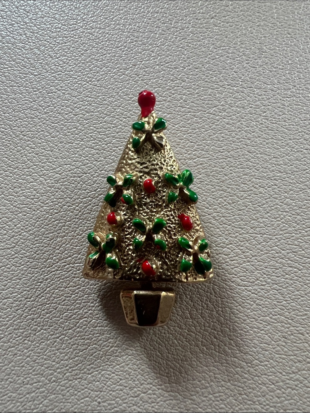 Vintage Gold Tone Christmas Tree Brooch Pin Red Green Enamel Holly Ornaments